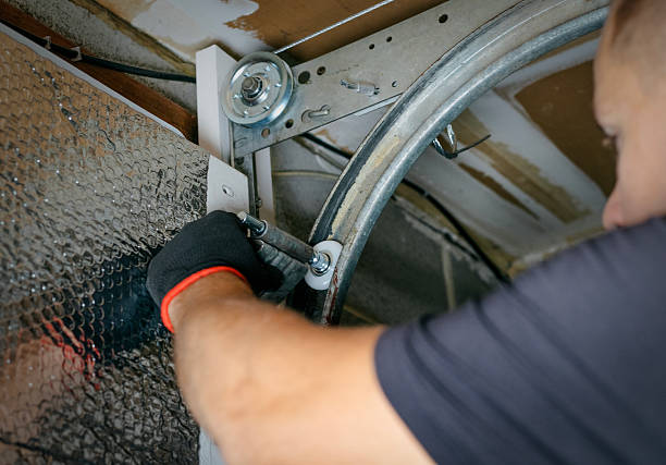 Affordable Garage Door solutions in Rouse, CA